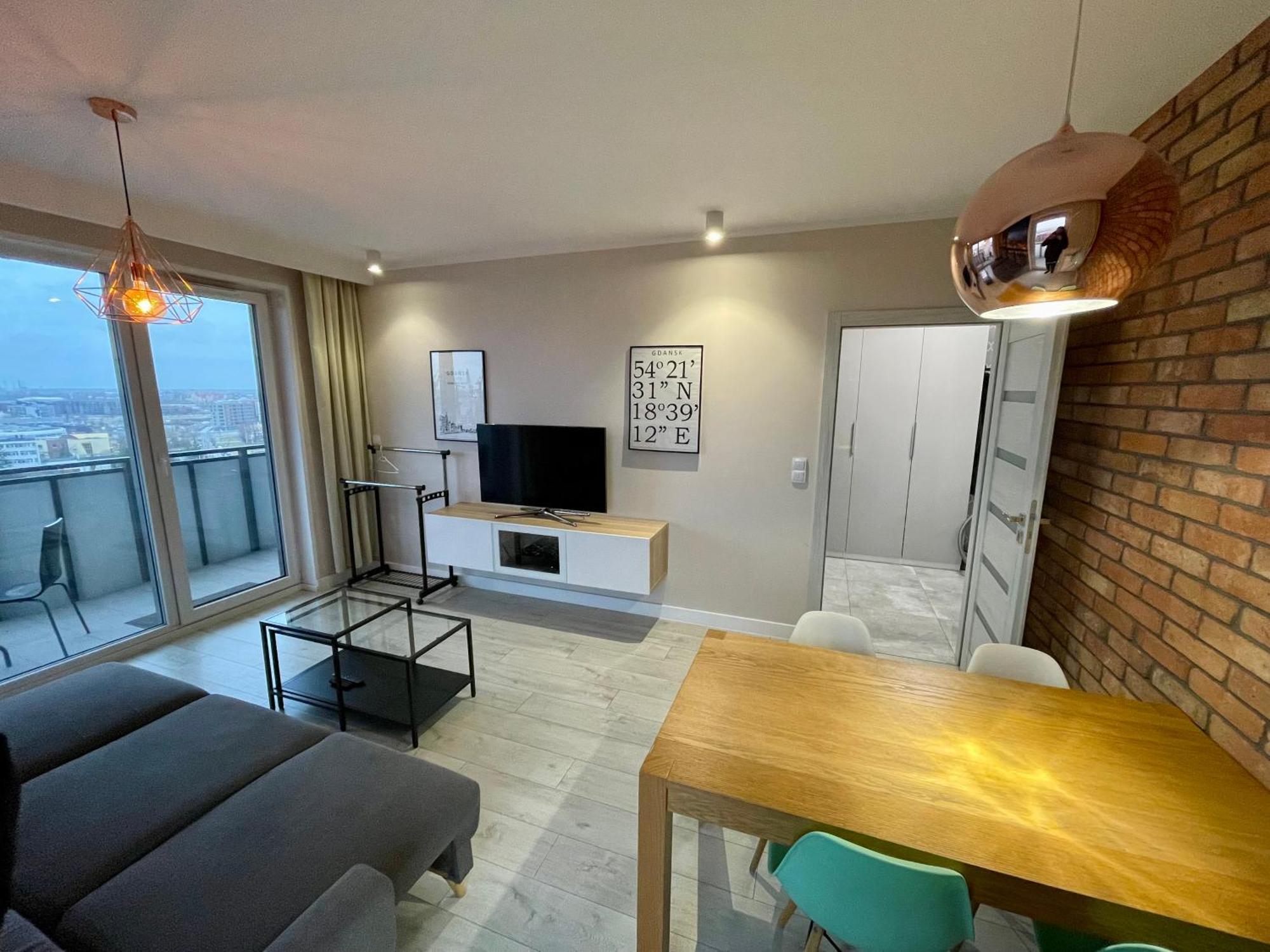 Bastion Walowa - Luxury Apartment With Beautiful View Гданск Екстериор снимка