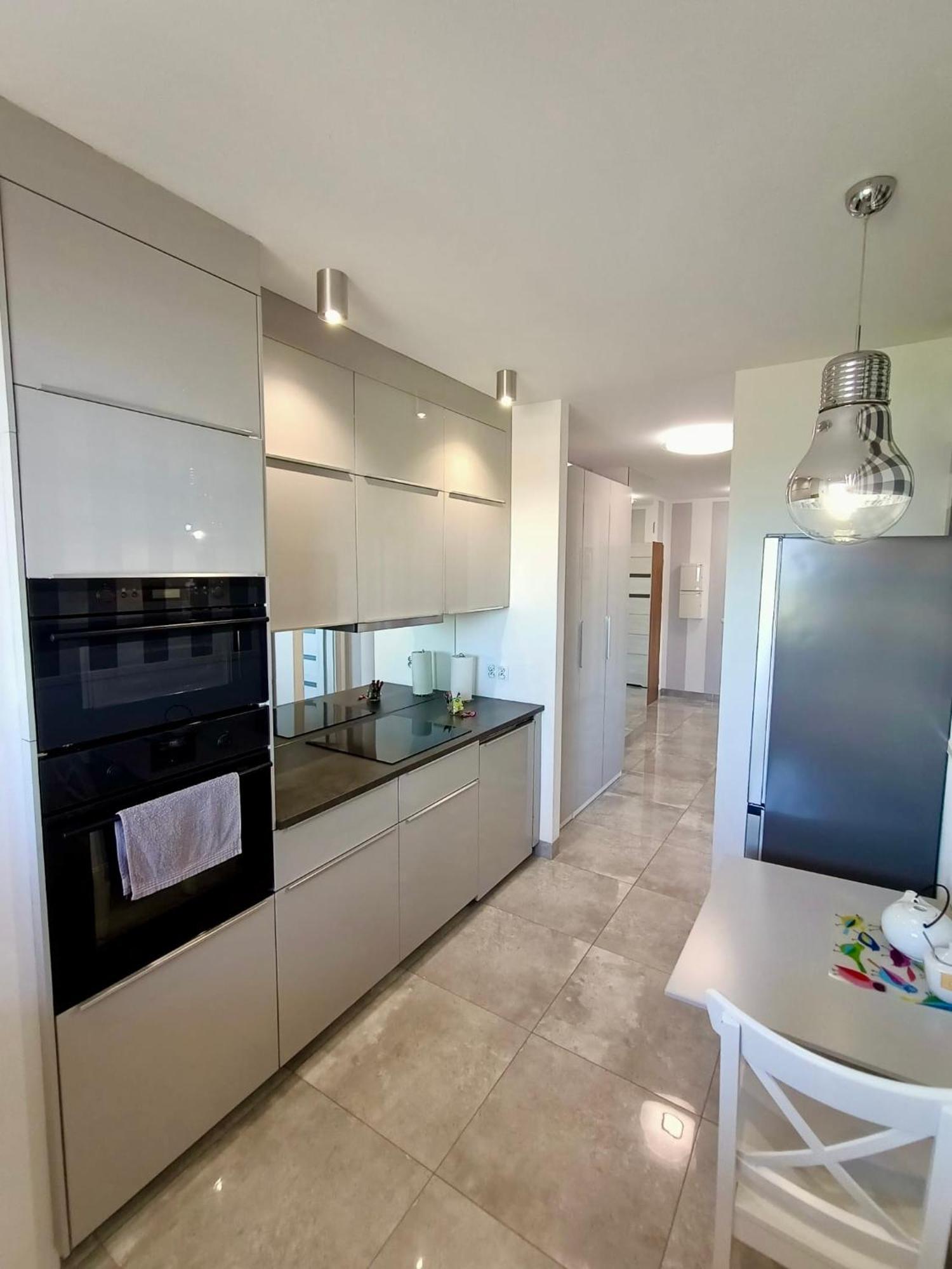 Bastion Walowa - Luxury Apartment With Beautiful View Гданск Екстериор снимка