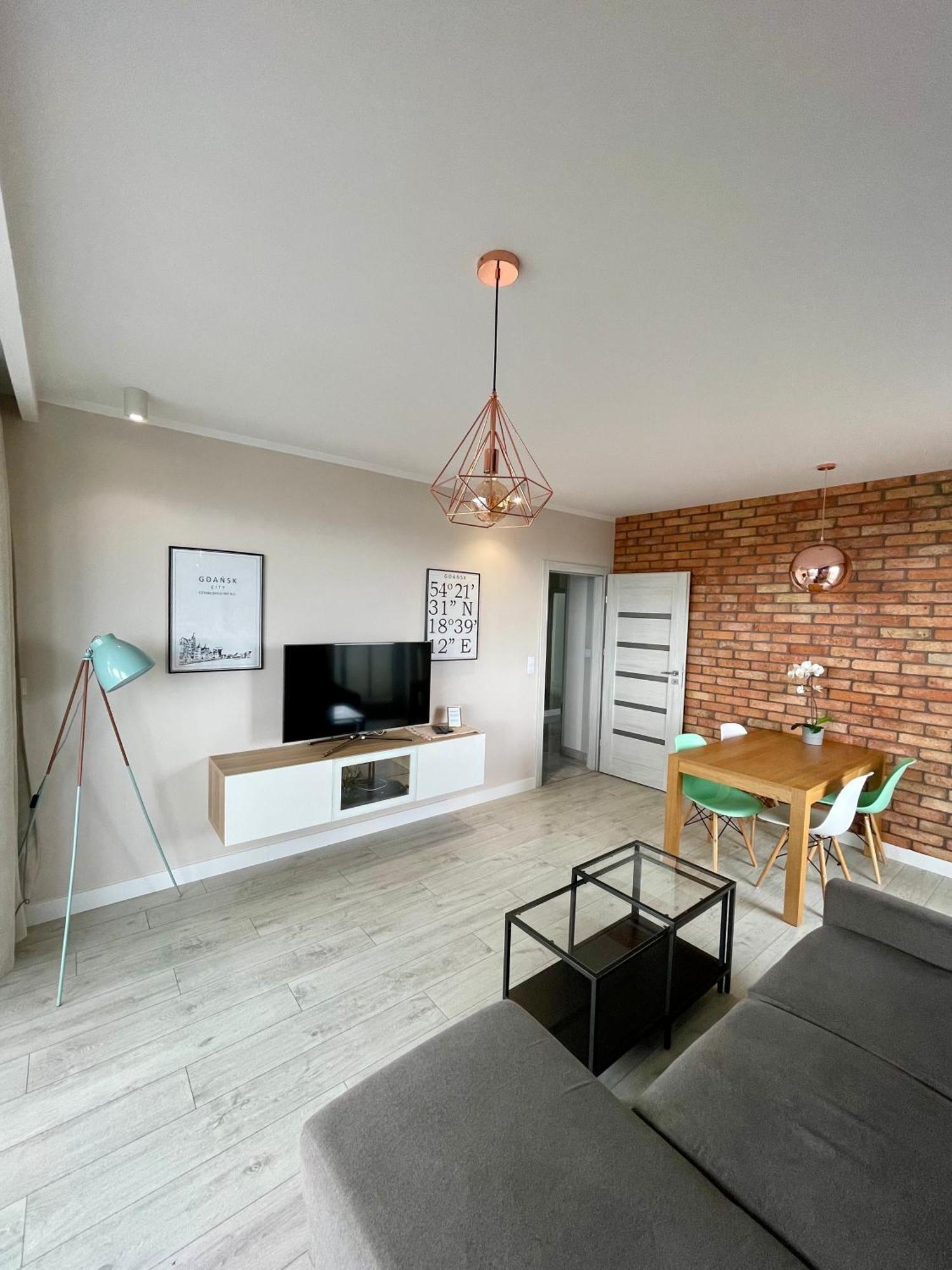 Bastion Walowa - Luxury Apartment With Beautiful View Гданск Екстериор снимка