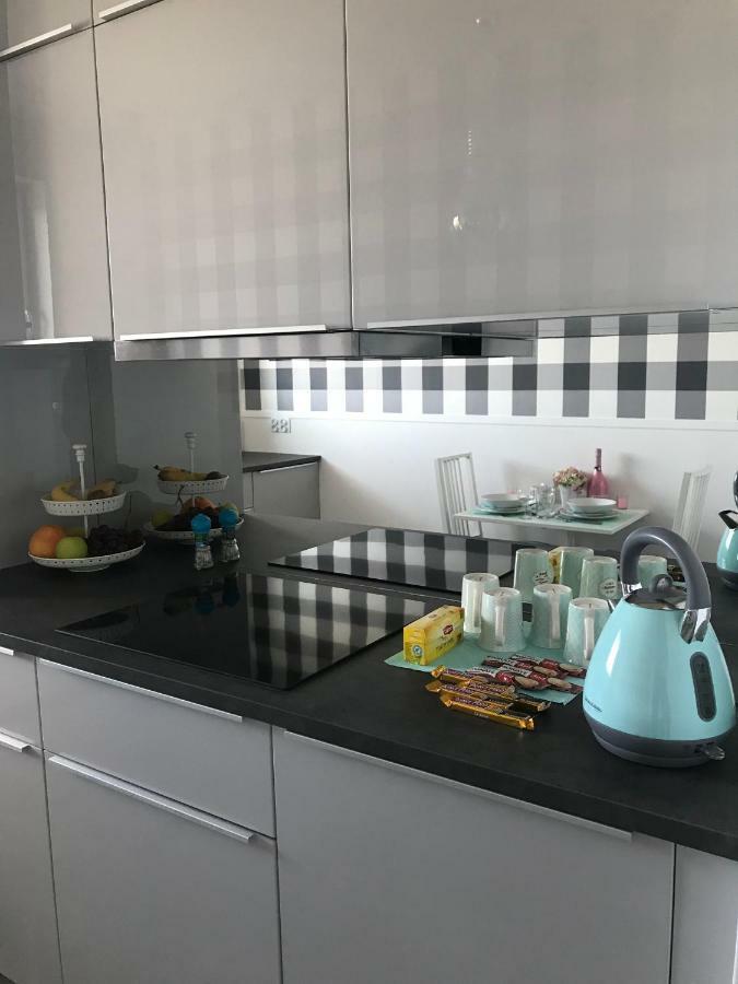 Bastion Walowa - Luxury Apartment With Beautiful View Гданск Екстериор снимка