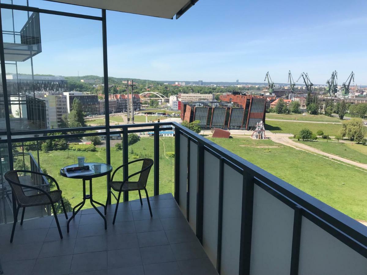 Bastion Walowa - Luxury Apartment With Beautiful View Гданск Екстериор снимка